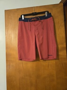 Patagonia Hydro Peak Board Shorts Sumac Red Size 30